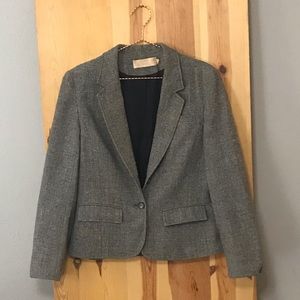 Women’s Tweed Blazer